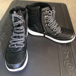 costco skechers shoes